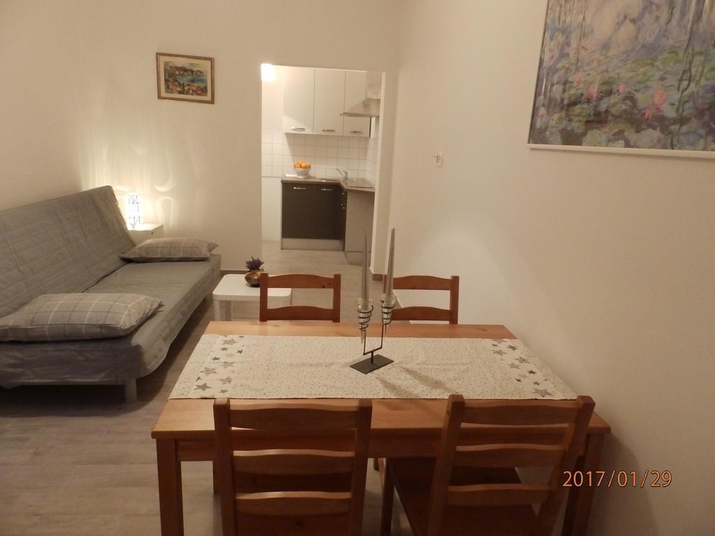 Apartments Ruzica Zaostrog Exterior foto